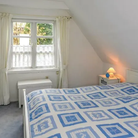 1 Bedroom In *